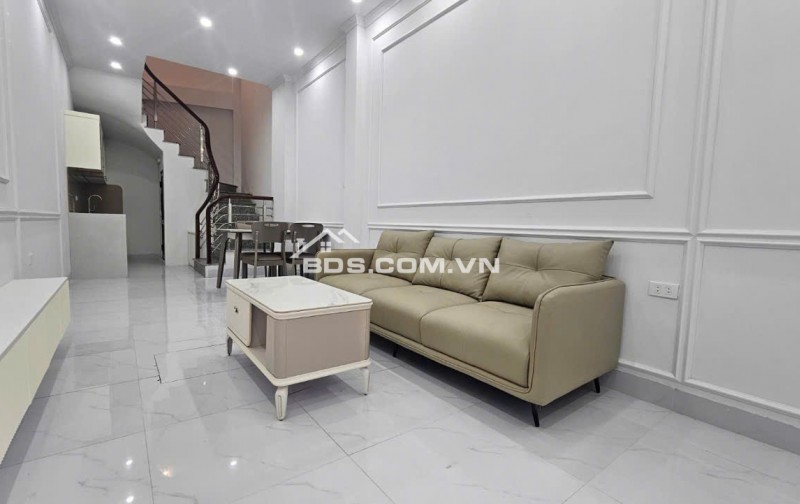 BÁN NHÀ TRUNG TÂM VĂN QUÁN - NGÕ RỘNG XE MORNING ĐỖ CỬA - Ô CHỜ THANG MÁY MINI