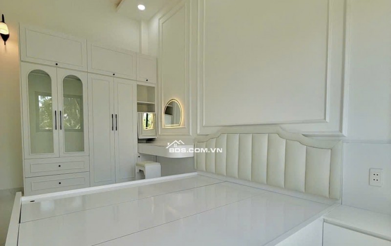 Nhà Mới Cực Đẹp 4x15m 1 Lầu 3PN 3WC Đoàn Thị Nghiệp P5 Mỹ Tho