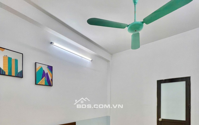 QUÁ RẺ PHÒNG 1N1K GẦN CHỢ PHÙNG KHOANG - FULL NỘI THẤT - HỘ GIA ĐÌNH Ở THOẢI MÁI