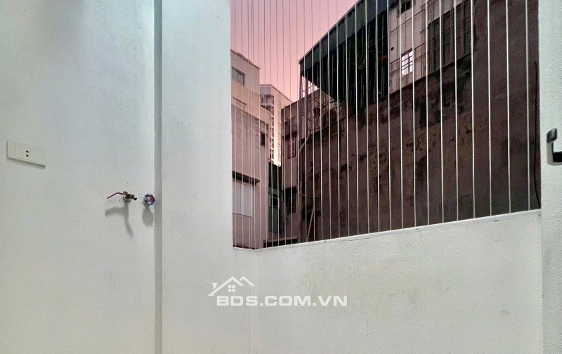 QUÁ RẺ PHÒNG 1N1K GẦN CHỢ PHÙNG KHOANG - FULL NỘI THẤT - HỘ GIA ĐÌNH Ở THOẢI MÁI