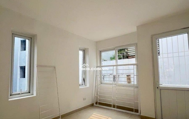 Chính chủ cần bán gấp nhà Mỹ Đình, dân xây tâm huyết,  41m2 - 4t - mt 4m - nhỉnh 8  tỷ