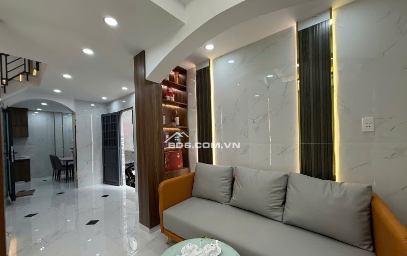 BÁN NHÀ LÊ VĂN SỸ P11 Q.PHÚ NHUẬN (3,5X12) 5 TẦNG CHỈ 6,8 TỶ. LH:0347662966