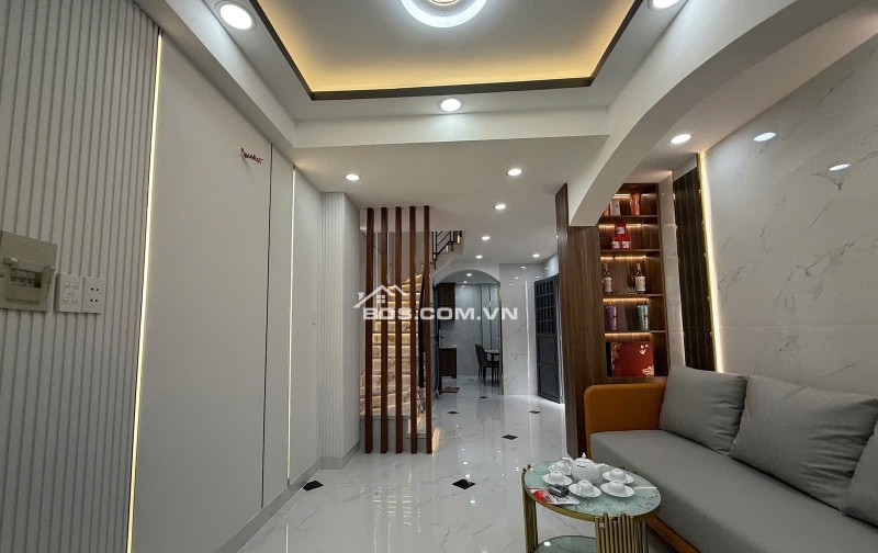 BÁN NHÀ LÊ VĂN SỸ P11 Q.PHÚ NHUẬN (3,5X12) 5 TẦNG CHỈ 6,8 TỶ. LH:0347662966