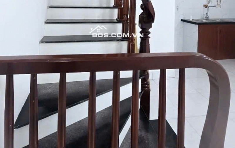 Bán Nhà Tam Trinh Xây Mới 2 Tầng 2 Phòng Ngủ Giá 2.68 Tỷ Nhà Chưa Sổ