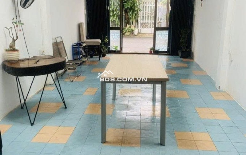 Cho thuê mặt bằng kinh doanh vị trí đẹp trung tâm Quận Sơn Trà