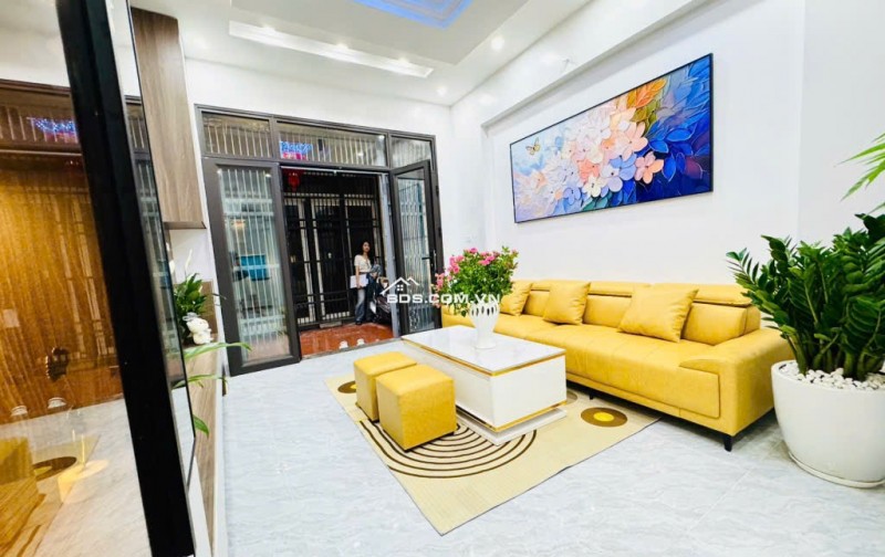 SIÊU PHẨM THANH XUÂN - NGÕ BA GÁC TRÁNH - CÁCH 50M RA BÃI ĐẬU OTO-TẶNG FULL NỘI THẤT