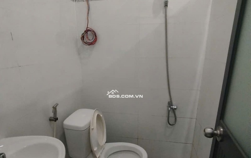 CHO THUÊ PHÒNG TRỌ 306/52 VƯỜN LÀI AN PHÚ ĐÔNG 16M2 CHỈ 3TR2/TH. LH;0921699268.