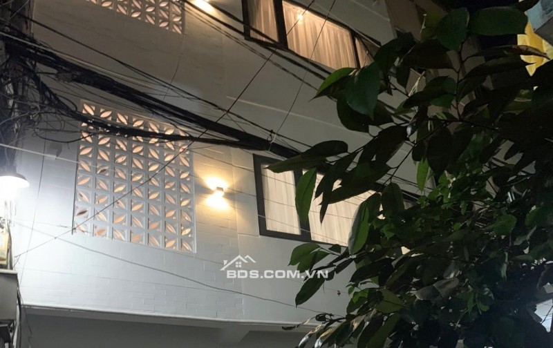 BÁN NHÀ HXH TRƯỜNG SA, PHÚ NHUẬN CÁCH trước mặt 20M CHỈ 6.9 TỶ