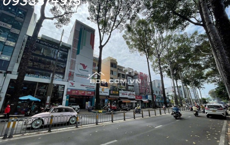 CHO THUÊ 200M2 NGÕ NGUYỄN THỊ MINH KHAI, Q.1, GIÁ 300 TỶ, SỔ HỒNG