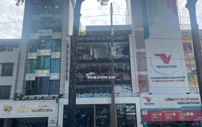 CHO THUÊ 200M2 NGÕ NGUYỄN THỊ MINH KHAI, Q.1, GIÁ 300 TỶ, SỔ HỒNG