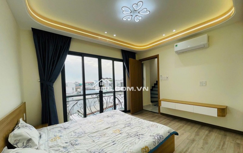 Cần bán nhà Gò Vấp, ngang 4,6m, 5 tầng, hẻm gần 4m, chỉ 5 tỷ xíu