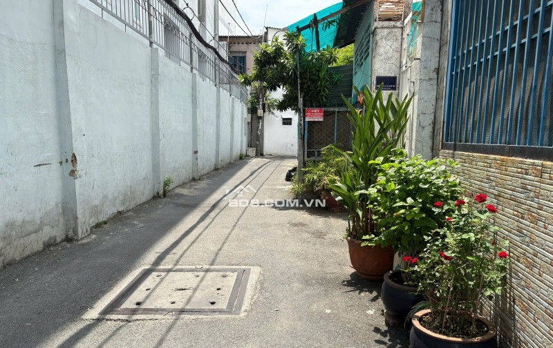 Chính chủ cần bán gấp nhà cấp 4 ngay sau trường Tiểu học Võ Thị Sáu
