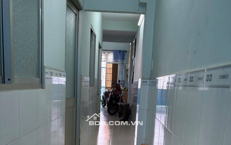 Chính chủ cần bán gấp nhà cấp 4 ngay sau trường Tiểu học Võ Thị Sáu