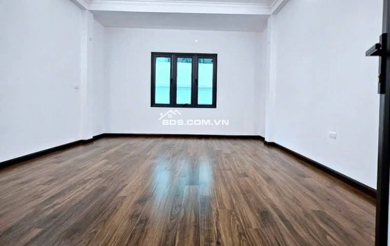 NHÀ MỚI Ở NGAY - NGÕ THÔNG OTO ĐI QUA -KINH DOANH -FULL NỘI THẤT - SỔ ĐẸP NHƯ HOA HẬU