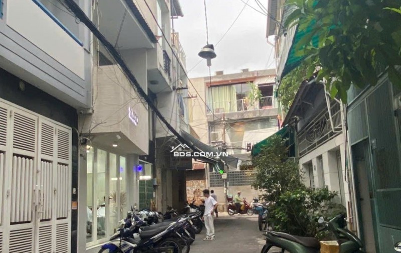 BÁN NHÀ SẴN KẾT CẤU HXH LÊ VĂN SỸ, P.12, Q.3 CHỈ 12.2 TỶ