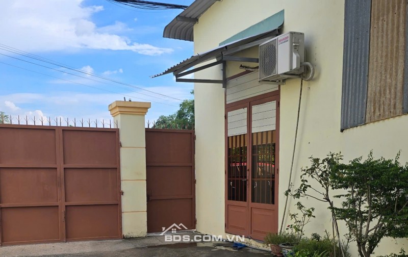 Bán nhà xưởng đường Cây Bài, Phước Vĩnh An, Ngay Thị Trấn Củ Chi.