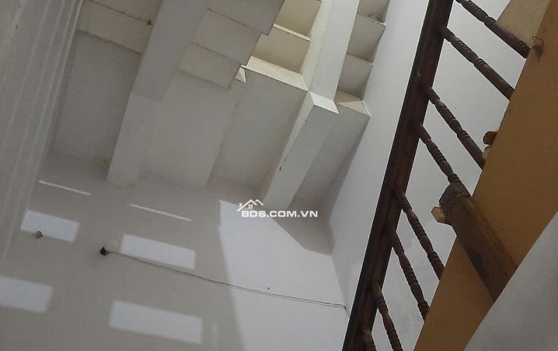 NHÀ HẺM XE TẢI – 3 TẦNG – 4x14M – PHAN HUY ÍCH, P15 TÂN BÌNH – 7.3 TỶ