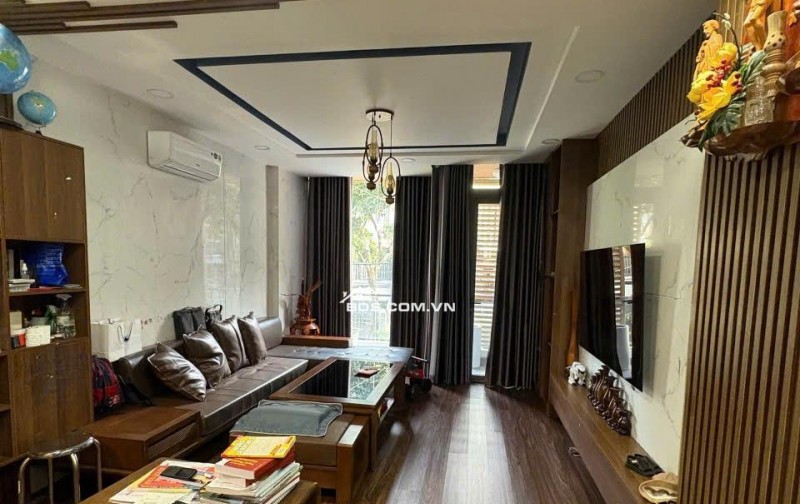 SIÊU PHẨM MẶT TIỀN KHU PHÂN LÔ - KHU VIP NGUYÊN HỒNG - MẶT TIỀN 12M TRẢI NHỰA - 4X18M - 4 TẦNG - 5PN MASTER - 6WC - TẶNG HẾT NỘI THẤT CAO CẤP - SỔ