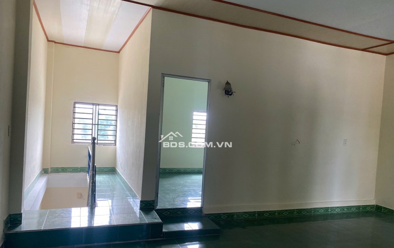 BÁN NHÀ CÁCH BIỂN XUÂN THIỀU 500M, DT 150M2 (2 TẦNG) SHR CHỈ 4.5 TỶ. LH:0909623435.