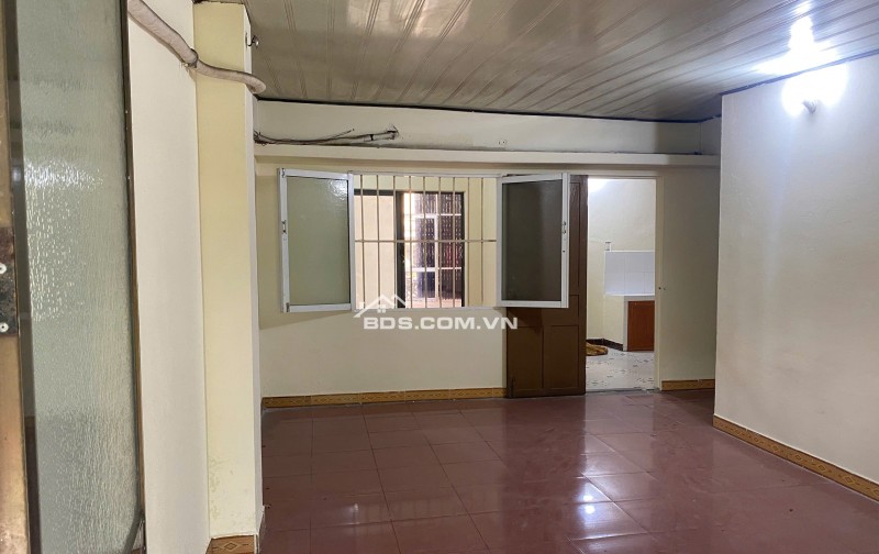 BÁN NHÀ CÁCH BIỂN XUÂN THIỀU 500M, DT 150M2 (2 TẦNG) SHR CHỈ 4.5 TỶ. LH:0909623435.
