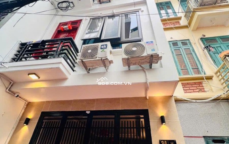 Chung cư mini Dương Quảng Hàm, Cầu Giấy - 5 tầng - 9 phòng - doanh thu 45 triệu / 1 tháng -  9.x tỷ