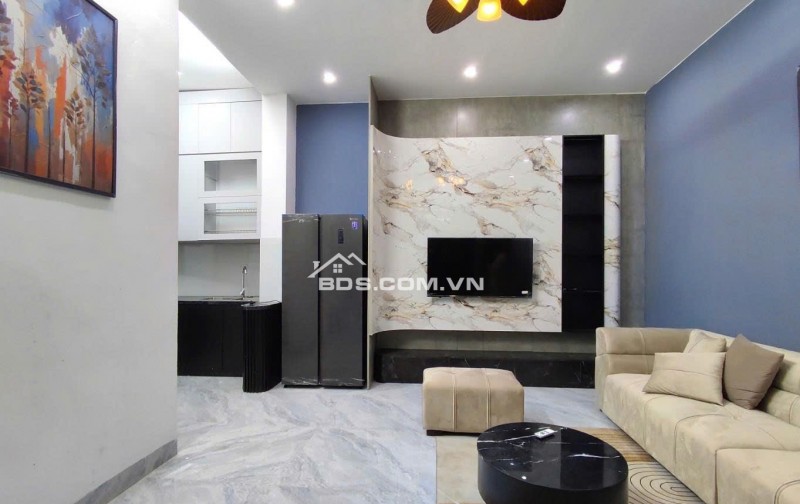 Bán nhà Phố Đại La – 39m² x 4 Tầng – Ngõ Nông, nhà đẹp, giá tốt 7,45 Tỷ