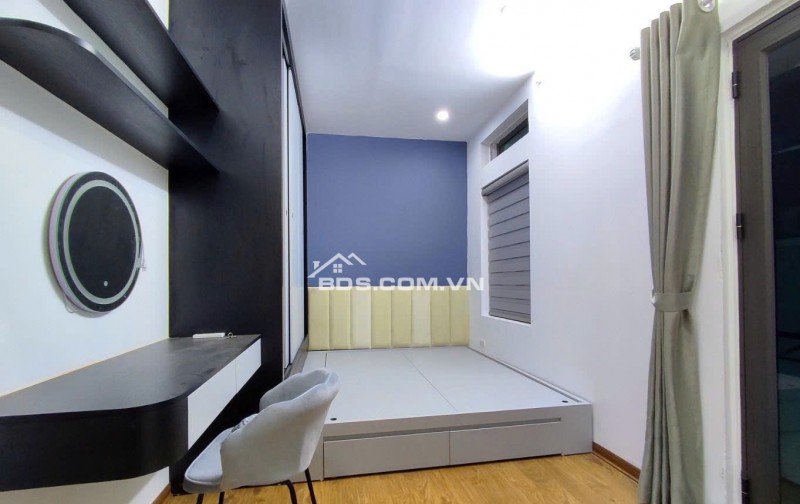 Bán nhà Phố Đại La – 39m² x 4 Tầng – Ngõ Nông, nhà đẹp, giá tốt 7,45 Tỷ