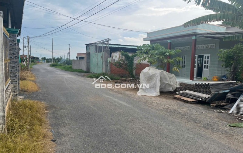  BÁN ĐẤT TRUNG TÂM HÀNH CHÍNH TÂN TRỤ – GIÁ CHỈ 650 TRIỆU/LÔ – FULL THỔ CƯ – SỔ SẴN CÔNG CHỨNG NGAY