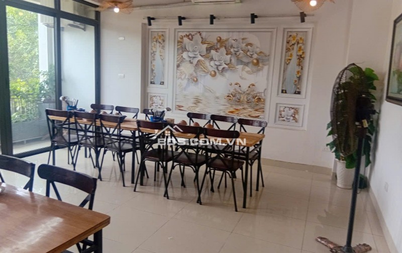 Văn phòng, kho Xuân Đỉnh 140m2 thang máy giá 12tr/th
