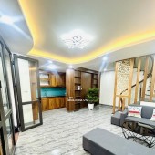 Lĩnh nam, 5 tầng, mt siêu khủng 6,5m, k quy hoạch, ngõ nông