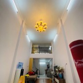 Bán nhà 44m2 Ngô Gia Tự, Long Biên, Ô tô, Dân xây, 2 thoáng, 5 tỷ 5