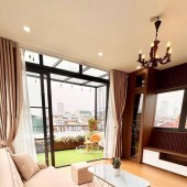 Nhà Đẹp Dòng Tiền, Đường Láng, Đống Đa 75 m, 7 tầng, mt 4.6m, giá 18.5 tỷ