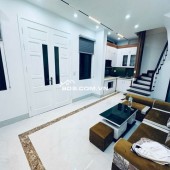 Bán Gấp Siêu Phẩm Nhà Yên Hòa, Cầu Giấy 40m2 – 5 Tầng – MT  5m – Giá chỉ 8 tỷ
