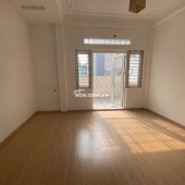 Bán nhà 4 tầng Nguyễn Văn Cừ, Cách ô tô - Hồng Tiến 20m, 55m2, Ko QH, 6 tỷ 2