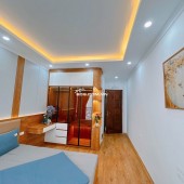 VỀ Ở NGAY! Nhà 5 tầng MỚI TINH, ô tô đậu cửa, nội thất xịn sò – Ngõ 68 Nguyễn Văn Linh