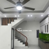 BÁN NHÀ 5 TẦNG TRUNG TÂM PHÚC LỢI, LONG BIÊN - VỊ TRÍ VÀNG, TIỆN ÍCH NGẬP TRÀN!