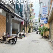 BIỆT THỰ SIÊU VIP - LÔ GÓC 3 MẶT THOÁNG - GARA Ô TÔ ĐỖ CỬA - 40M RA PHỐ - SỔ ĐẸP