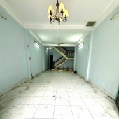Bán nhà mặt phố quận 6 - Khu vip bình phú - Sơn phết lại mới tinh 12,8 tỷ