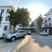 BIỆT THỰ VINHOMES RIVERSIDE, LONG BIÊN, THANG MÁY CHÂU ÂU, NỘI THẤT CAO CẤP, 96M2*5T, GIÁ 39.6 TỶ