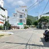 Cần bán 2 lô đất liền kề tặng 2 căn nhà tại Vĩnh Hòa