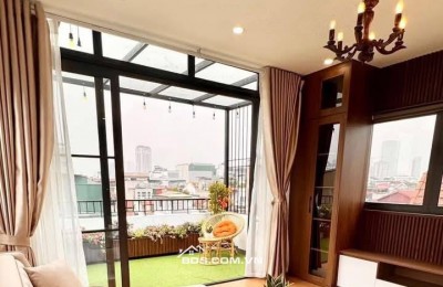 Nhà Đẹp Dòng Tiền, Đường Láng, Đống Đa 75 m, 7 tầng, mt 4.6m, giá 18.5 tỷ