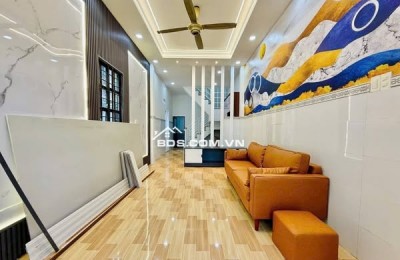 Bán nhà 2MT TL29 có nhiều cửa sổ thoáng mát gần ngã tư ga Thạnh Lộc