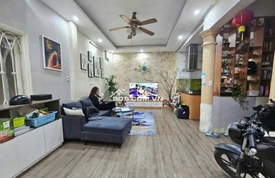 Nhà Đẹp Gần Đường Ô Tô Thái Thịnh, Đống Đa 39/46m, 4 tầng, mt 5.8m, giá 13.2 tỷ