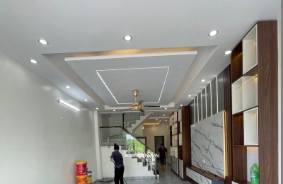 BÁN NHÀ SIÊU ĐẸP 4.45 TỶ 3 TẦNG 64M2 MẶT ĐƯỜNG ĐÔ THỊ BÃI VIÊN