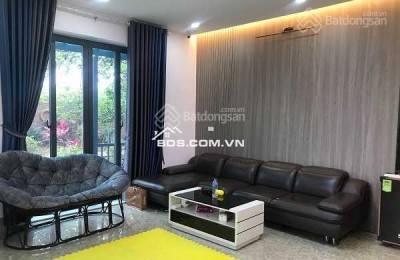 Cho thuê lâu dài nhà vườn tại Đông La 520m2. 3PN, full đồ cao cấp, 15tr/tháng, gần Tố Hữu, gần công viên, hồ điều hòa