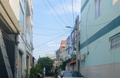 Bán gấp nhà mặt phố Lò Lu tại P. Trường Thạnh, Quận 9, TP.HCM, 4,25 tỷ, 71m2