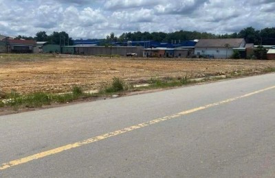 THU HỒI VỐN BÁN GẤP 1300M2 ĐẤT SẴN THỔ CƯ GẦN KCN, CHỢ DÂN ĐÔNG. GIÁ 235TR