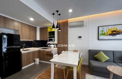 Chung cư Saigon Air, Bạch Đằng, TB: 96m2, 2p ngủ, NT mới, Căn Góc, 19tr/th
