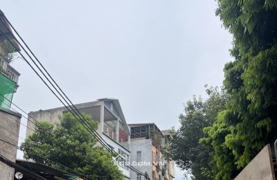 Bán đất 180m2, sổ đỏ chính chủ Nguyễn Khoái Thanh Trì Hoàng Mai mặt tiền 8m ô tô tải 5 tấn