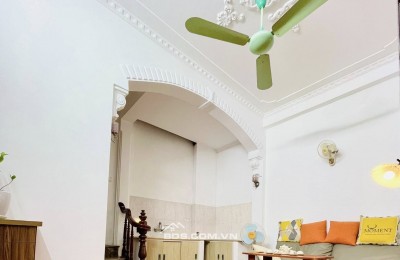 BÁN NHÀ PHỐ KIM GIANG THANH XUÂN 5 TỶ 25M 5 TẦNG 30M RA MẶT PHỐ CỰC HIẾM TRONG TẦM TIỀN